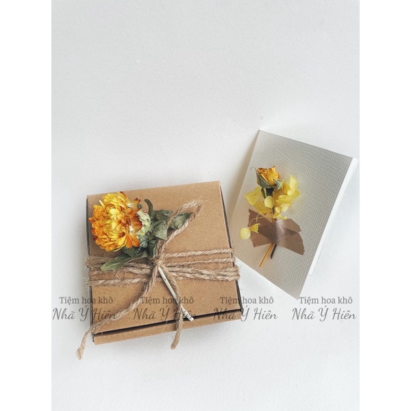 Hộp quà handmade xinh xắn kèm thiệp hoa khô mini 🪴 Made by Nhã Ý Hiên