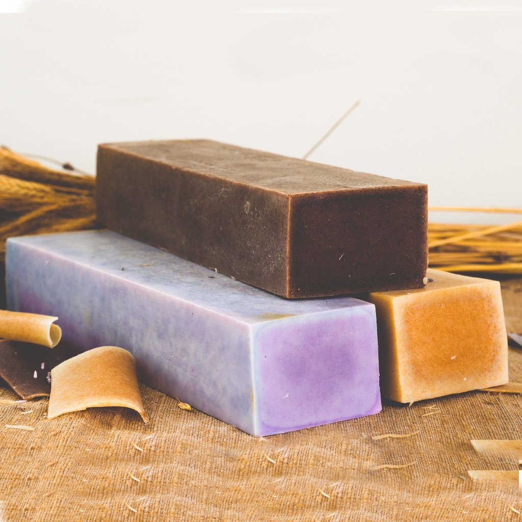 Xà phòng handmade Green Garden nguyên khối 16 loại  1.4 kg -  Bao bì giấy 100%