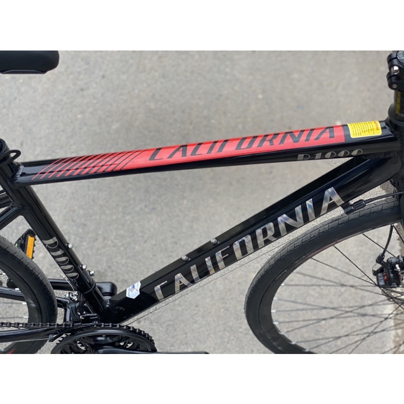 Xe đạp thể thao California R1000