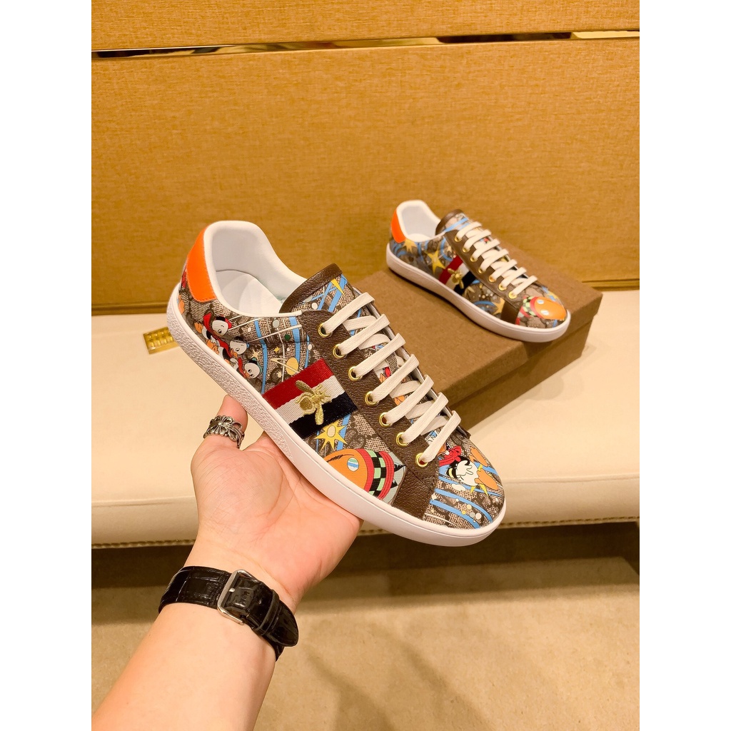 Giày sneakers nam da thật cao cấp GUCCI GG GC thiết kế cá tính với cách trang trí và kết hợp màu nổi bật