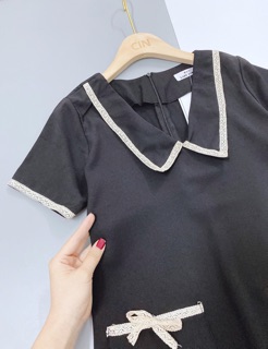 Váy suông cổ đức viền ren