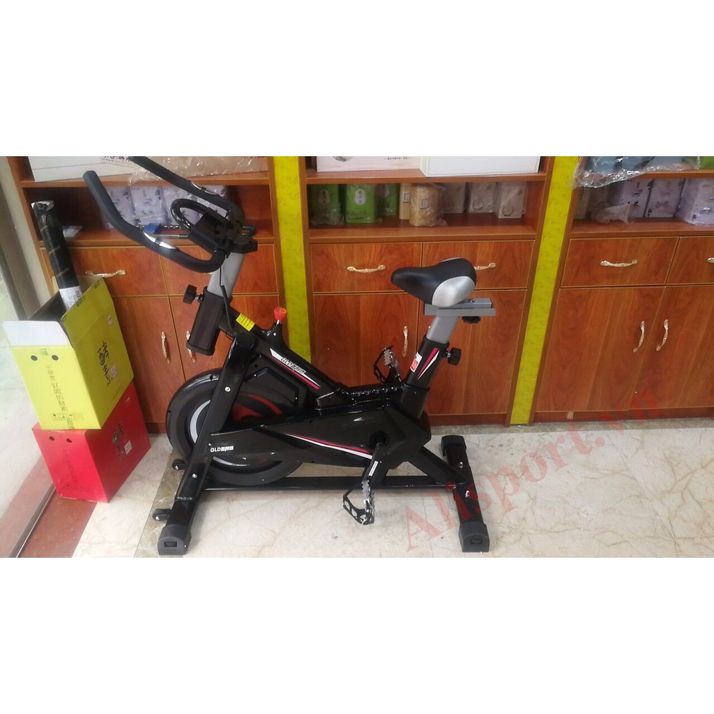 Xe đạp tập thể dục tại nhà spinning