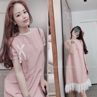 Váy kẻ caro hồng phối ren nơ