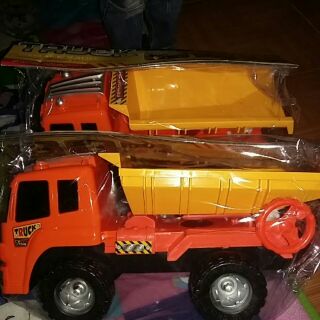 Xe ben cỡ đại. Xe tải. Đồ chơi bé trai. Đồ chơi bé gái