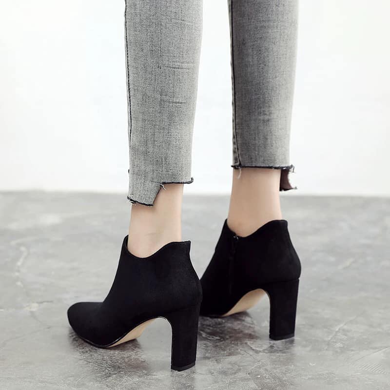 HÀNG CÓ SẮN (Size 40➡️43) _ Giày Boots Da Lộn khóa kéo bên Big Size | BigBuy360 - bigbuy360.vn