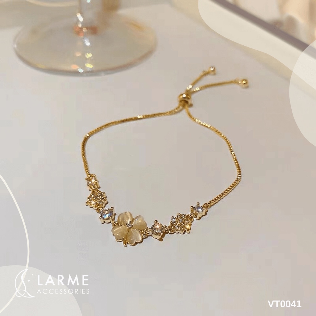 Vòng tay, lắc tay cỏ bốn lá may mắn Larme Accessoires - VT0041 | BigBuy360 - bigbuy360.vn