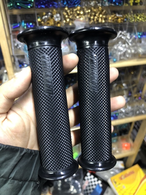 Bao tay Daytona Base