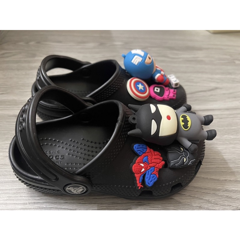 Dép nam đen bát man kh KIT