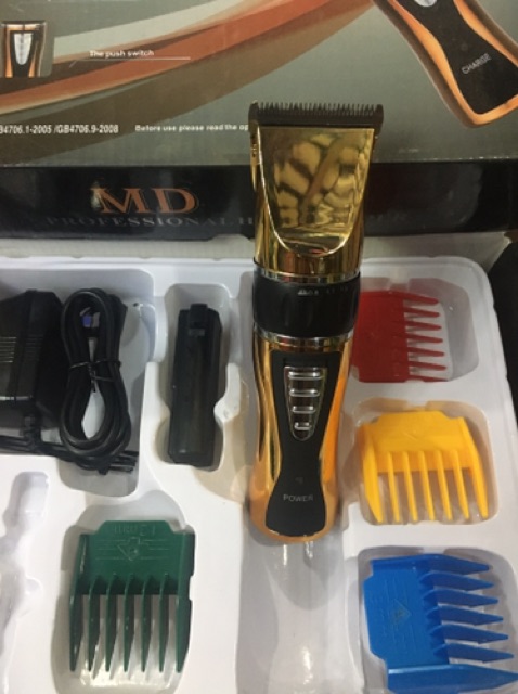 Giá giẻ có tại Shopee tông đơ MD 939