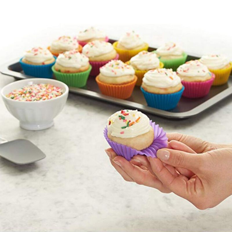 Khuôn Làm Bánh  𝐁𝐞́ 𝐒𝐮̛̃𝐚  Khuôn bánh muffin silicon đường kính 7cm