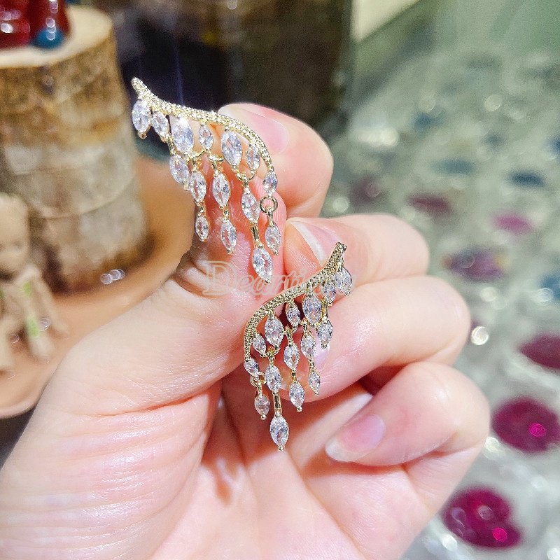 Bông Tai Hình Cánh Thiên Thần Đính Đá Zircon Tua Rua Thời Trang Nhật Hàn Cho Nữ
