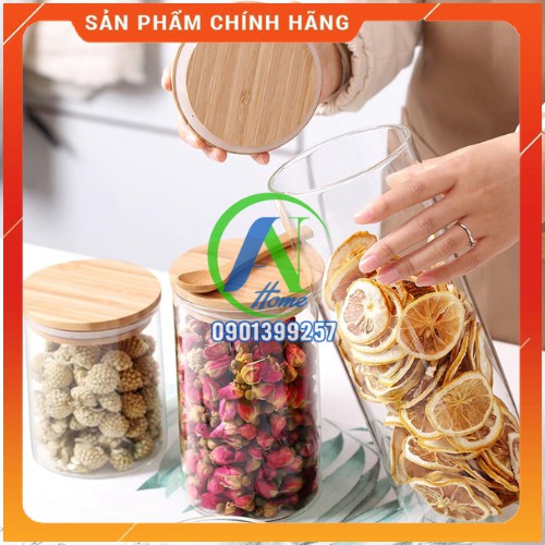 Hũ thủy tinh tròn nắp tre 2L