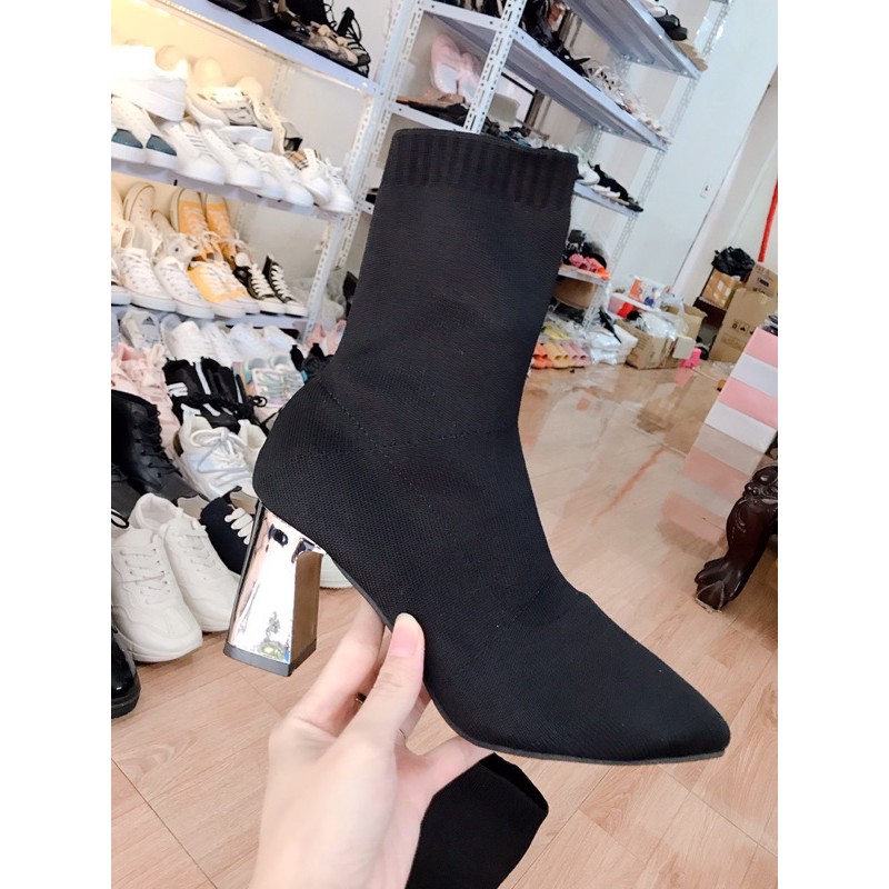 ] Boot-bốt len gót bạc hot hit ôm chân