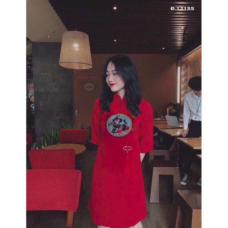 Đầm tết đỏ thiết kế thêu bướm cực xinh chất vải mịn đẹp | BigBuy360 - bigbuy360.vn