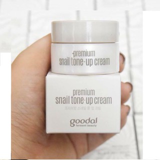 KEM DƯỠNG TRẮNG DA ỐC SÊN GOODAL PREMIUM SNAIL TONE UP CREAM