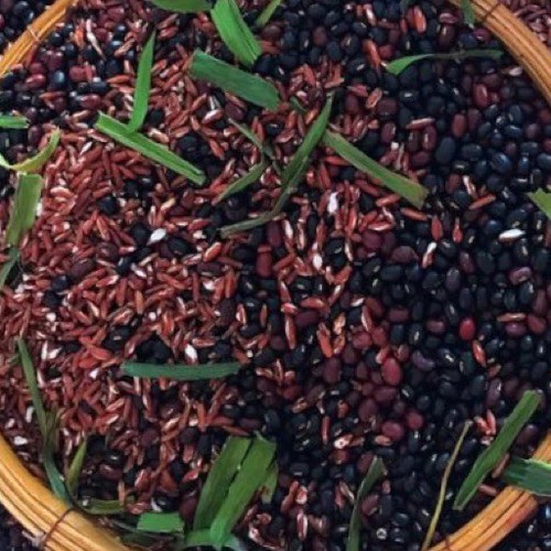 Trà gạo lứt, đậu đen xanh lòng, đậu đỏ, lá dứa, cỏ ngọt, hoa nhài, xạ đen - Organic - rang tay