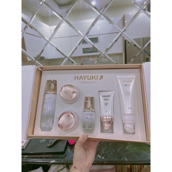 Bộ Mỹ Phẩm Dưỡng Da HAYUKI 6 Món Cao Cấp Chính Hãng Nhật Bản - Mỹ phẩm Làm Trắng, Chăm Sóc Da | BigBuy360 - bigbuy360.vn