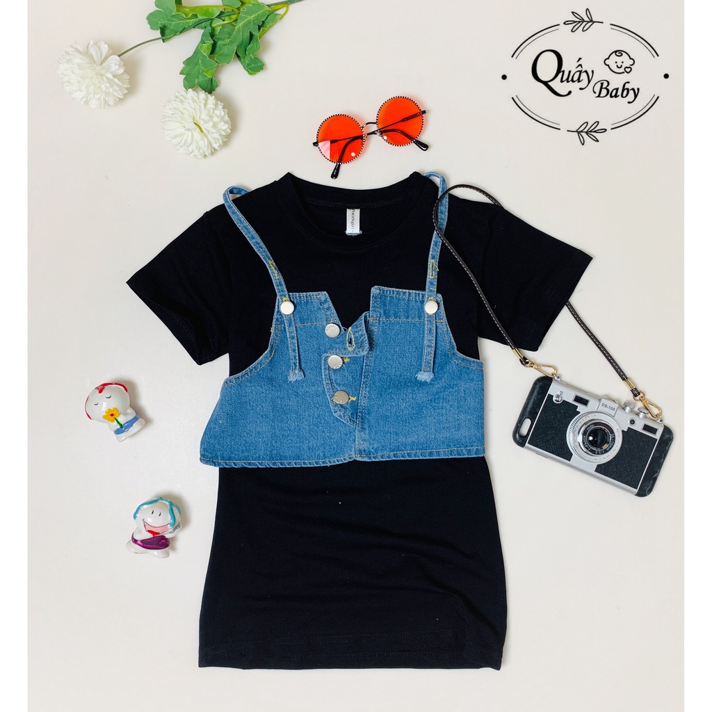 Set đầm màu đen suông phối yếm jean cho bé gái