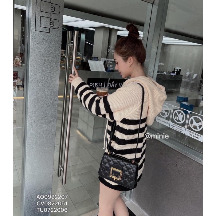 💥sỉ💥áo len kẻ mũ-có khoá cho con ti