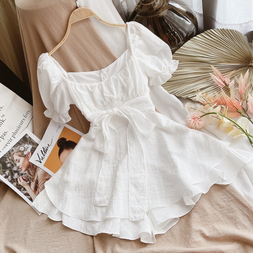 JUMSUIT TRẮNG XẾP LY NGỰC THẮT NƠ LƯNG   Diện em này để dạo phố, du lịch, hẹn hò là quá tuyệt luôn nha các nàng | BigBuy360 - bigbuy360.vn