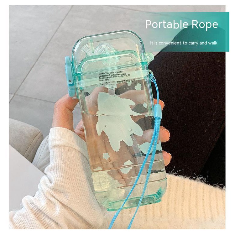 Bình Nước Nhựa Hình Vuông Sức Chứa Lớn Có Ống Hút Họa Tiết Dễ Thương Cho Nữ