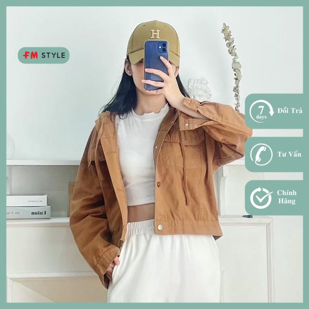 Áo khoác kaki nữ FM Style phối nút form ngắn có mũ thời trang ca tính phong cách Hàn Quốc 204290046
