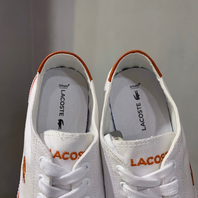 Giày thể thao unisex trắng phối cam thương hiệu Lacoste cao cấp