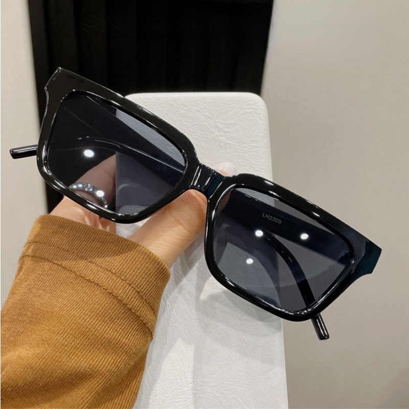 Kính Mát Gọng Chữ Nhật Chống Tia UV Thời Trang Cá Tính