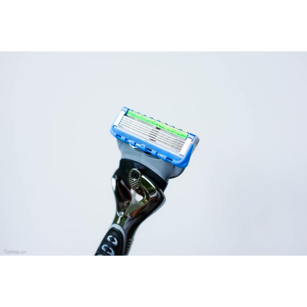 Dao cạo râu cao cấp 5 lưỡi Gillette Proglide Power (1 Cán+1 lưỡi+1 pin