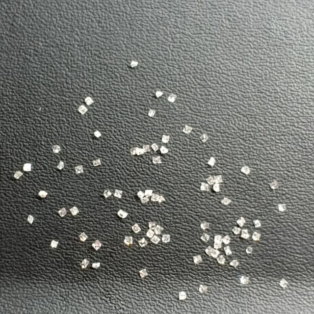 Kim cương thiên nhiên 1-1.2ly