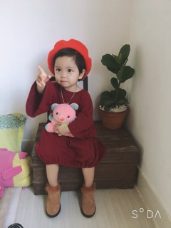 Sét mũ nồi và váy cho bé