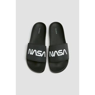 Dép nam Pull&bear màu đen authentic