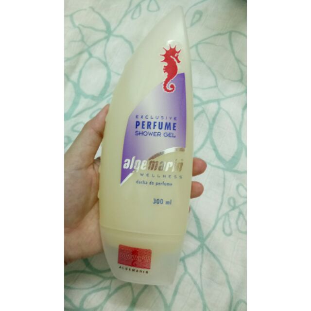 sữa tắm cá ngựa 300ml