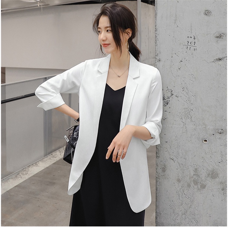 Áo vest-blazer dáng suông tay lật chất liệu trượt mùa hè mỏng mát bay dáng phong cách Hàn Quốc
