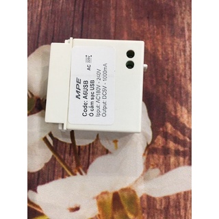 Ổ CẮM SẠC USB DC 5V- 1000MA A6USB