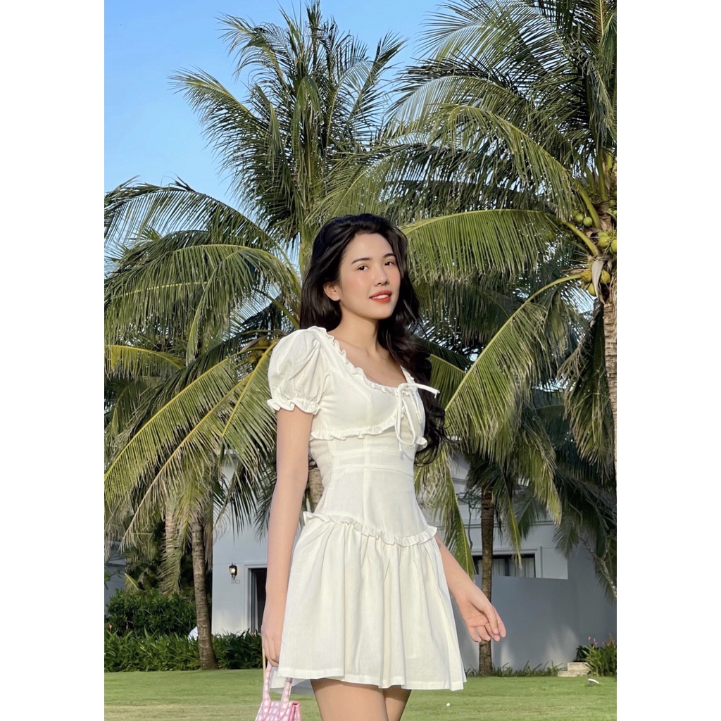Đầm trắng công chúa Emma Dress tay phồng dáng xoè - COQUI