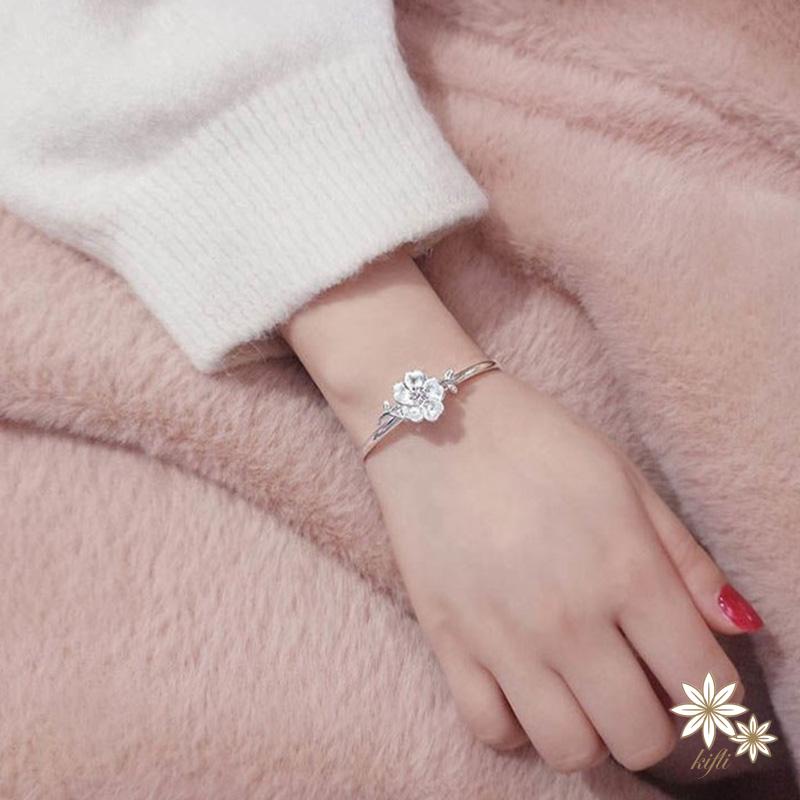 Vòng Tay Hoa Anh Đào Chuông Đơn Giản Làm Quà Tặng Sinh Nhật Cho Bạn Gái / Cặ