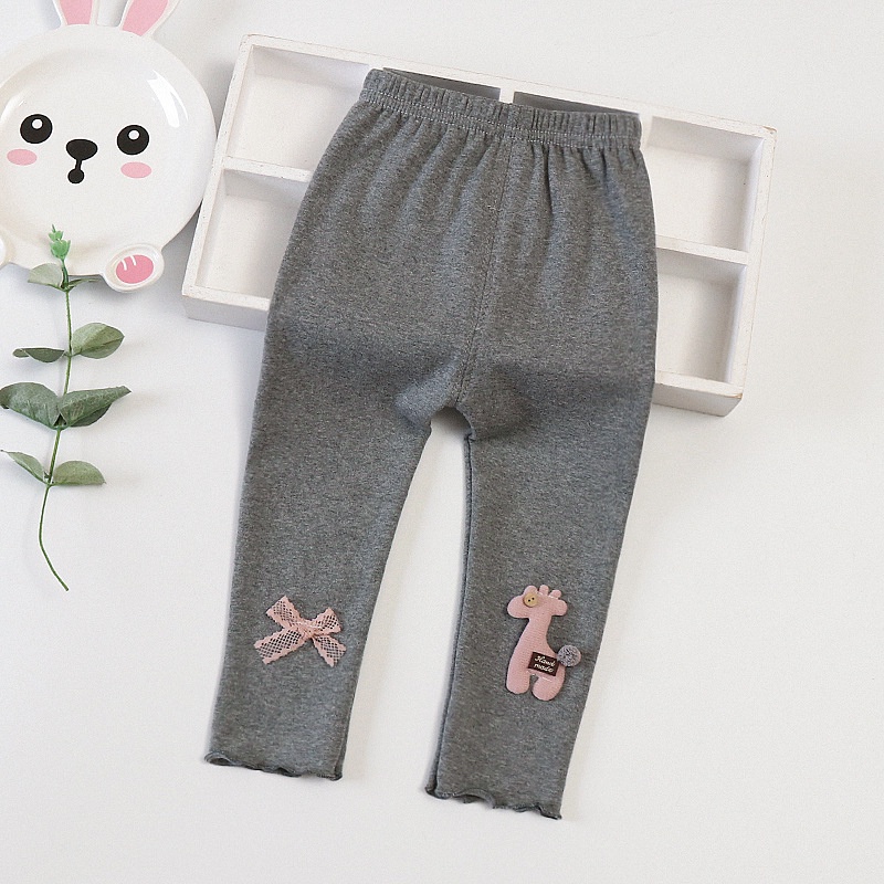Quần legging  bé gái đính hươu size 6-16kg QD02