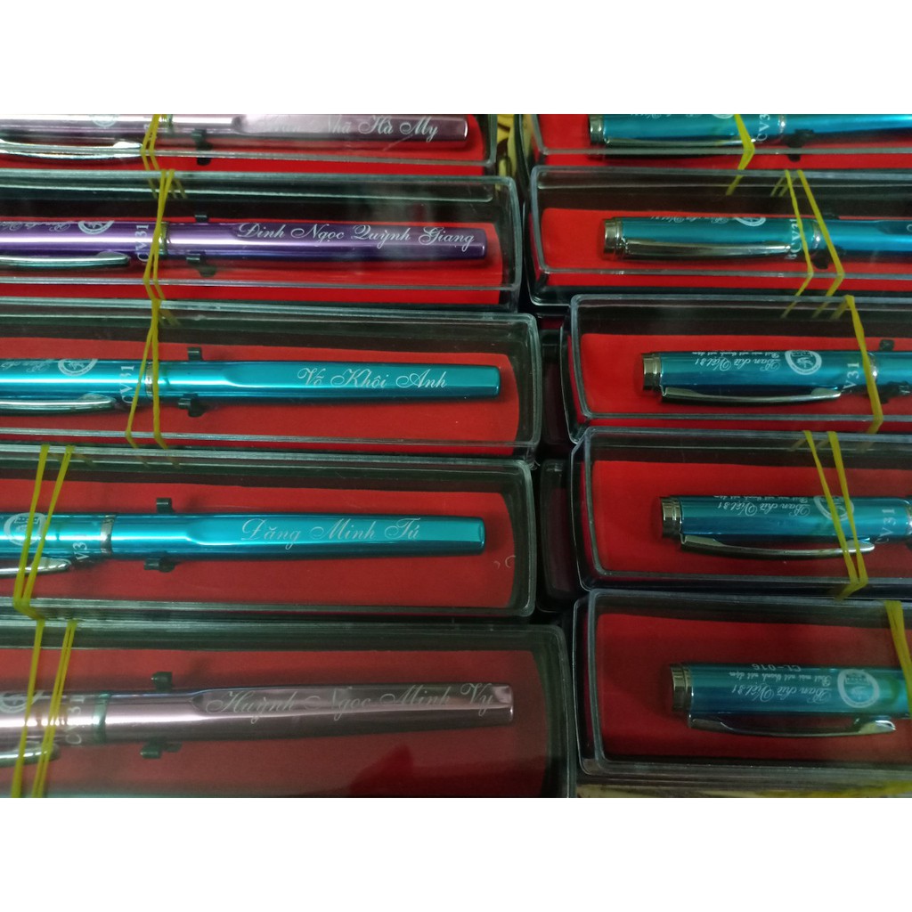 Hộp đựng bút máy bằng nhựa