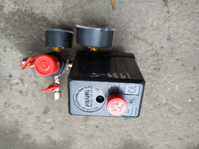 Rơ le máy nén khí 2 đồng hồ