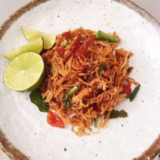 Combo 20 túi zip 100gr khô gà cay