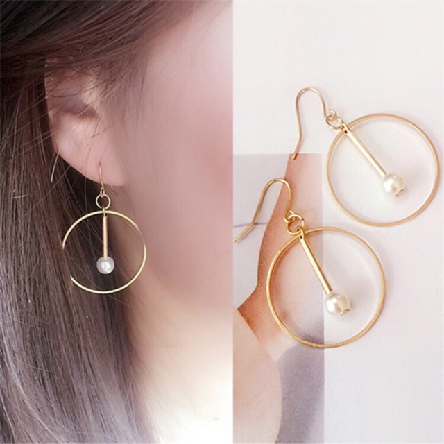 Khuyên tai tròn ngọc dài