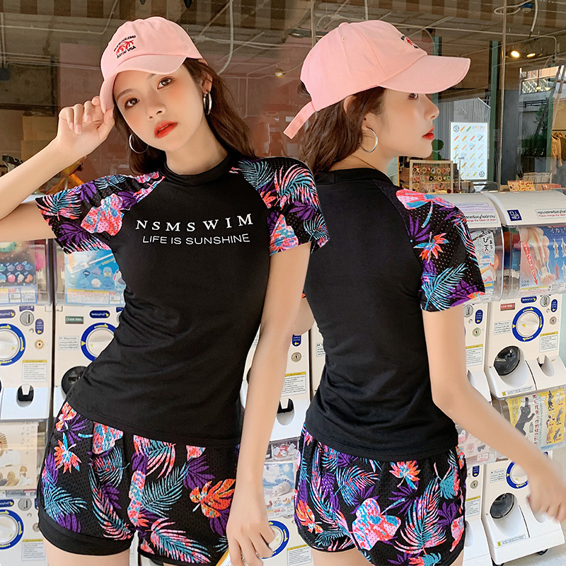 Set đồ bơi hai mảnh in họa tiết hoa thời trang trẻ trung năng động cho nữ | BigBuy360 - bigbuy360.vn