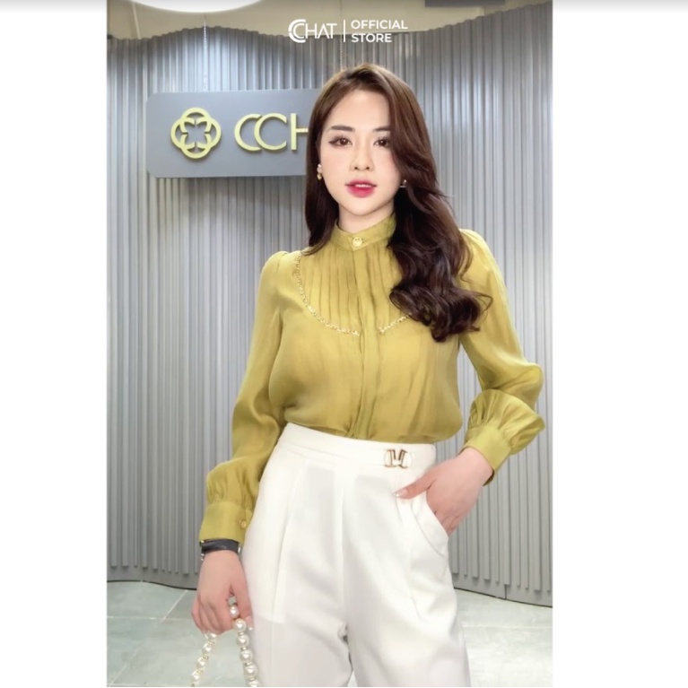 Sơ mi cổ tàu đính xích CChat Clothes