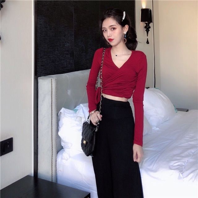 Áo croptop cổ V buộc nơ eo