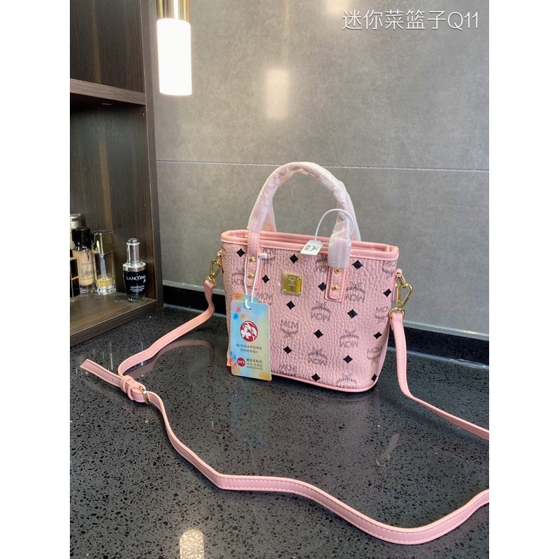 Túi đeo chéo MCM cao cấp 2021