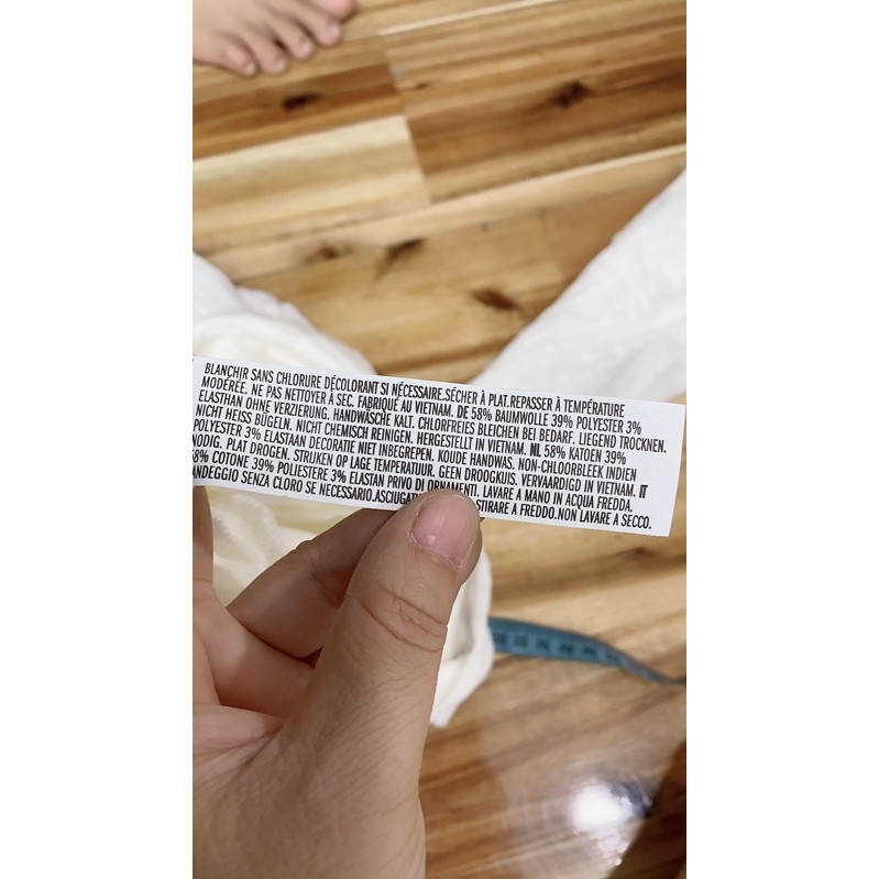 Áo khoác nhẹ  2 màu f*21