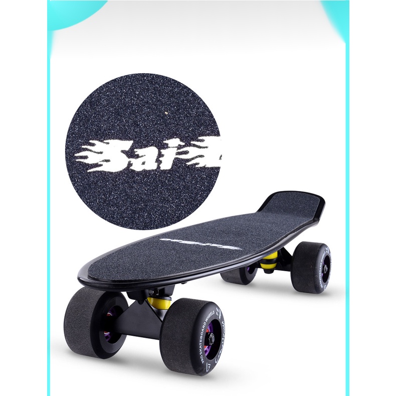 trẻ em người lớn xe trượt scooter bốn bánh mới bắt đầu trượt ván