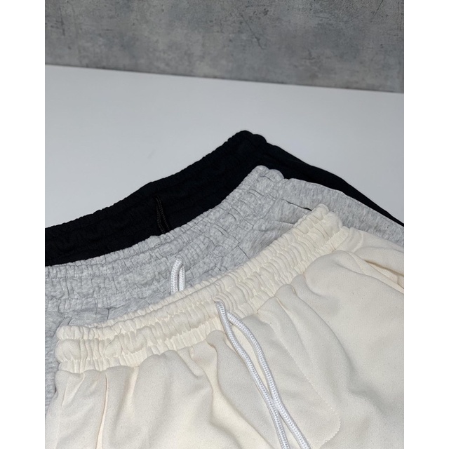 Quần short nỉ Ozy