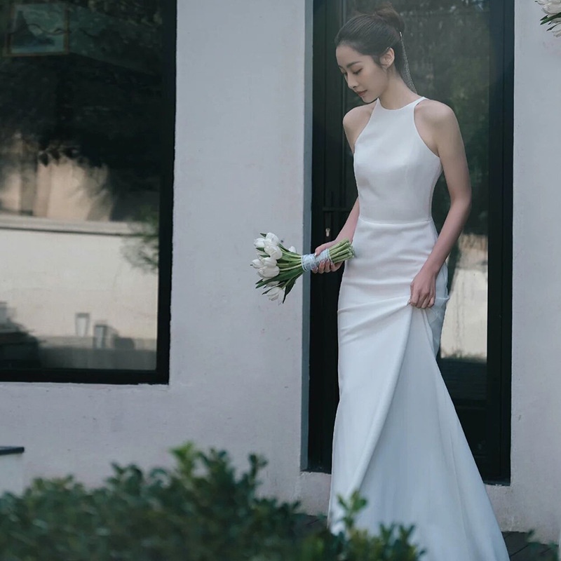 Đầm Cưới Vải Satin Đuôi Cá Dáng Ôm Đơn Giản Thời Trang Cho Cô Dâu